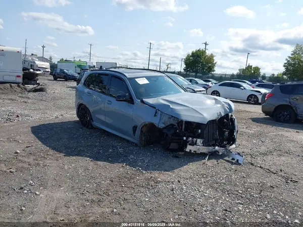 5YM13ET0XS9Z84221 2025 BMW X5 M