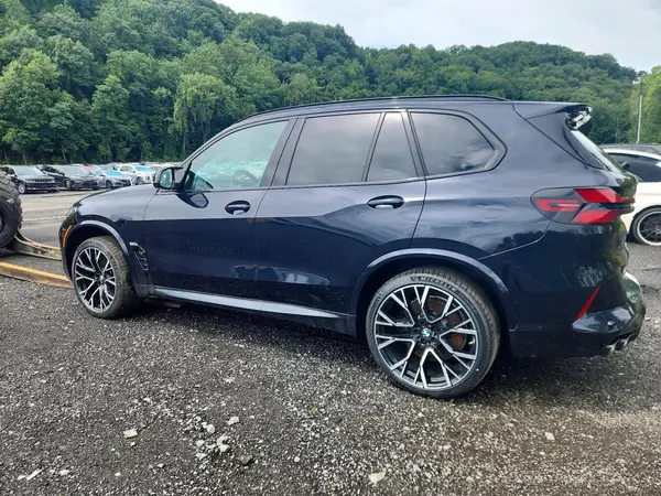 5YM13ET0XT9250342 2026 BMW X5 - Image 2