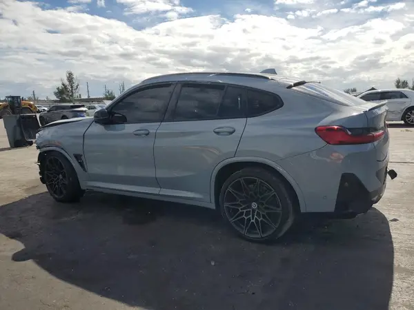 5YM23EC00P9P24079 2023 BMW X4 - Image 2