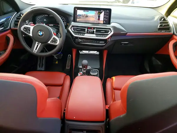 5YM23EC00S9Y81913 2025 BMW X4 - Image 8