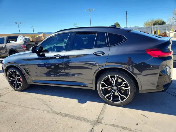 5YM23EC04P9P36350 2023 BMW X4 - Image 2