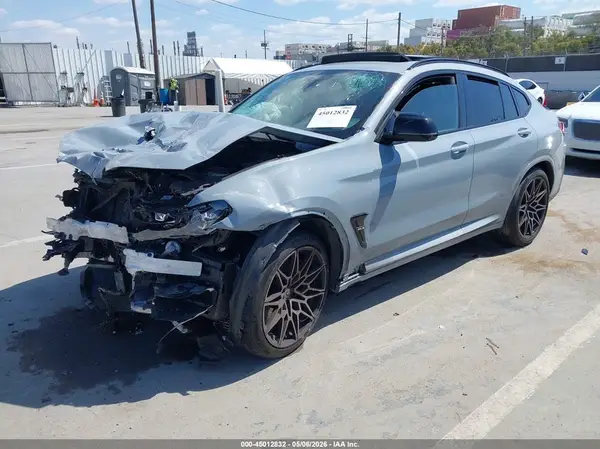 5YM23EC05N9N03400 2022 BMW X4 M - Image 2