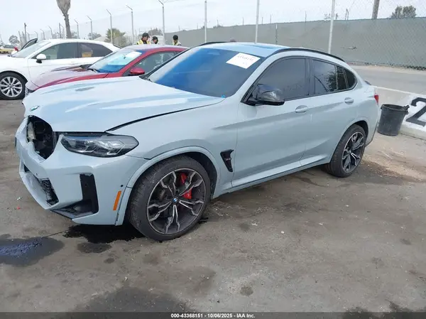 5YM23EC05R9U03237 2024 BMW X4 M - Image 2