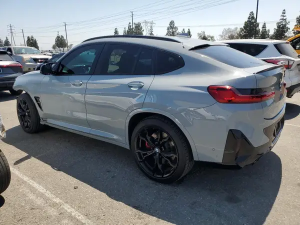 5YM23EC06N9J63111 2022 BMW X4 M - Image 2