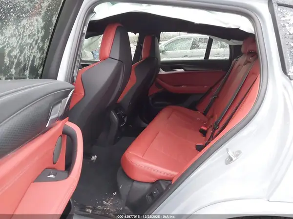 5YM23EC06N9M62520 2022 BMW X4 M - Image 8