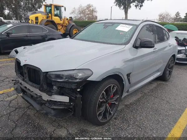 5YM23EC06N9N25759 2022 BMW X4 M - Image 2