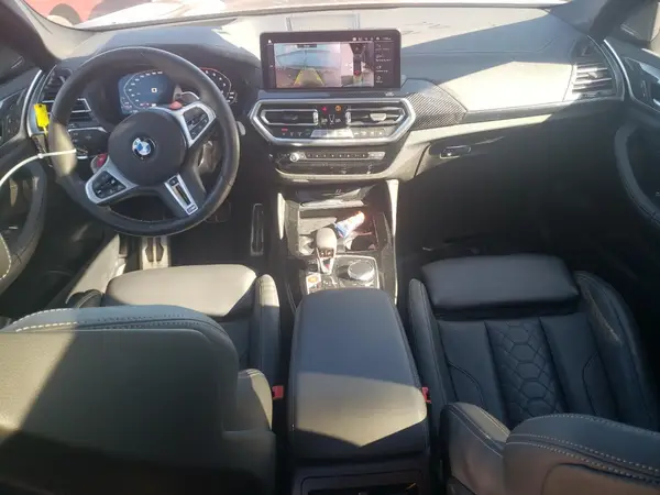 5YM23EC08R9U63237 2024 BMW X4 M - Image 8