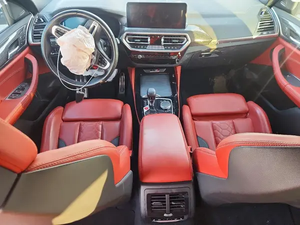 5YM23EC0XN9J03333 2022 BMW X4 - Image 8