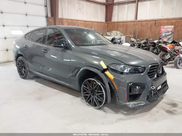 5YM23ET00R9U96474 2024 BMW X6 M