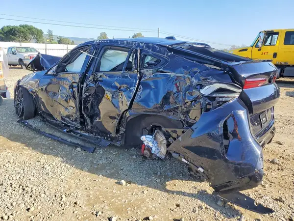 5YM23ET03R9S29717 2024 BMW X6 - Image 2