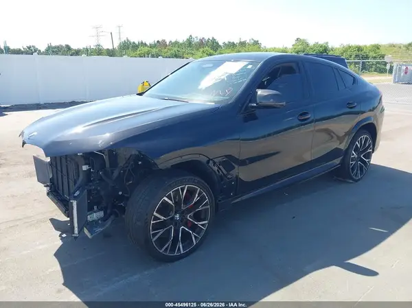 5YM23ET04R9U40182 2024 BMW X6 M - Image 2