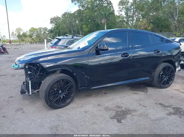 5YM23ET07R9U83401 2024 BMW X6 M - Image 2