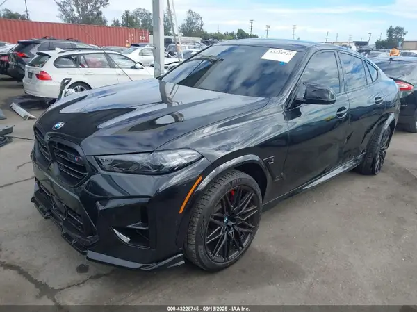 5YM23ET07S9Y53106 2025 BMW X6 M - Image 2