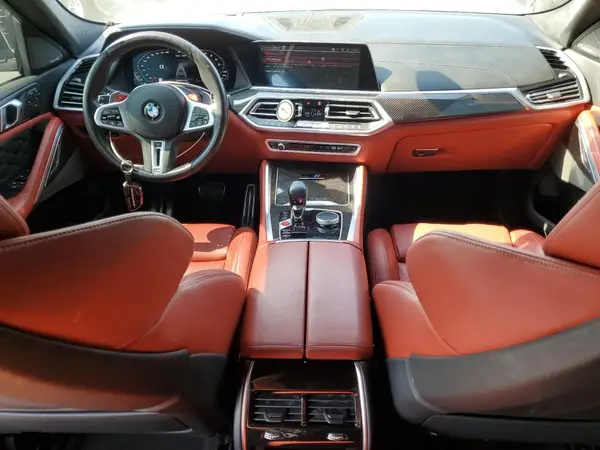 5YMCY0C01N9M56990 2022 BMW X6 - Image 8