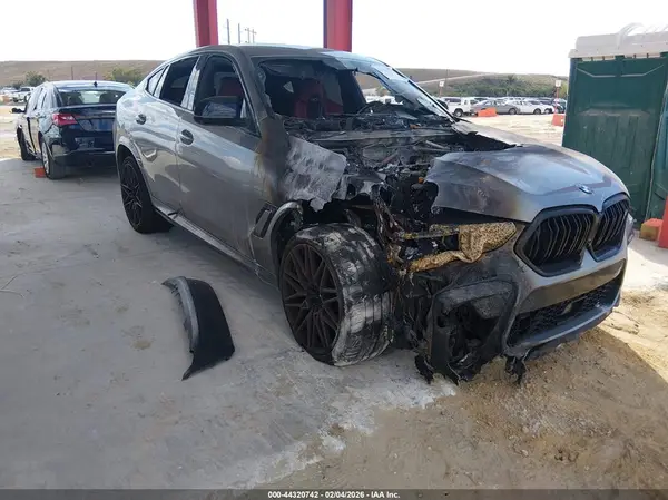 5YMCY0C04M9H09432 2021 BMW X6 M