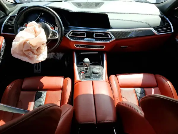 5YMCY0C05N9N43128 2022 BMW X6 - Image 8