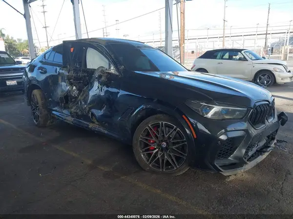 5YMCY0C08P9R74226 2023 BMW X6 M