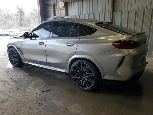 5YMCY0C09P9R24242 2023 BMW X6 - Image 2