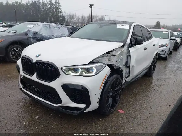 5YMCY0C0XM9E11547 2021 BMW X6 M - Image 2