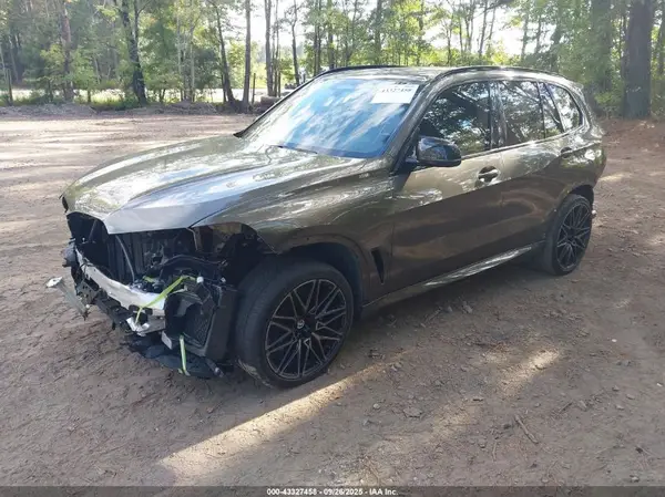 5YMJU0C02N9J27363 2022 BMW X5 M - Image 2