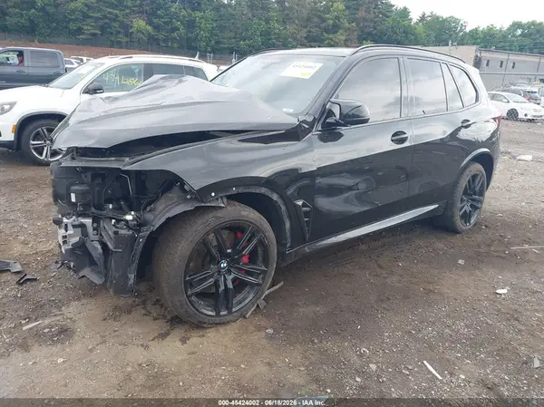 5YMJU0C02P9P41817 2023 BMW X5 M - Image 2