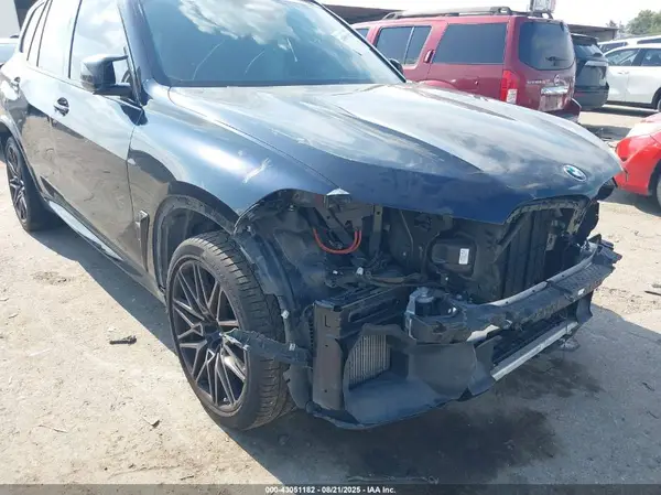 5YMJU0C03M9F35078 2021 BMW X5 M