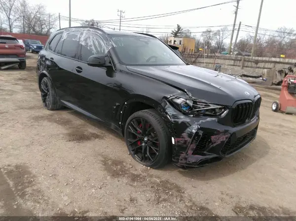 5YMJU0C05N9L14385 2022 BMW X5 M - Image 1