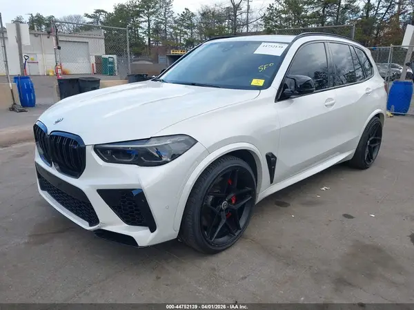 5YMJU0C05N9N31421 2022 BMW X5 M - Image 2