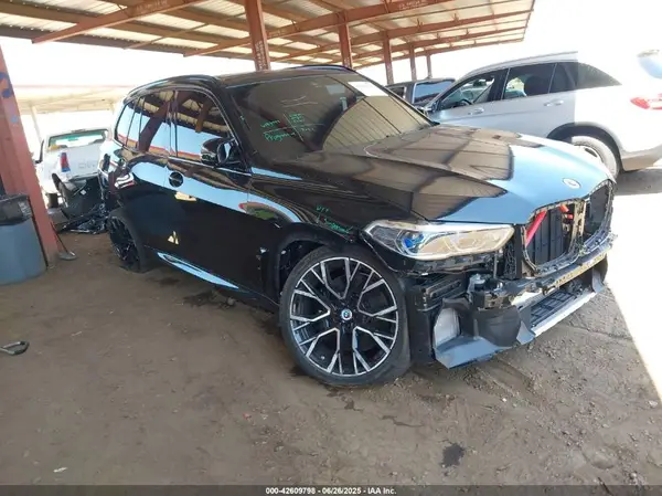 5YMJU0C05P9R52428 2023 BMW X5 M - Image 1