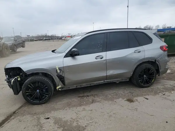 5YMJU0C06N9K98844 2022 BMW X5 - Image 1