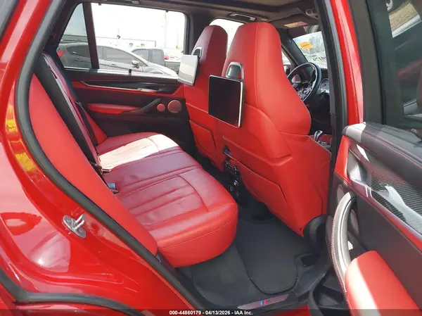 5YMKT6C32H0U39213 2017 BMW X5 M - Image 8