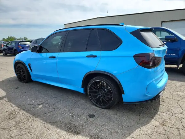 5YMKT6C34H0U39407 2017 BMW X5 - Image 2
