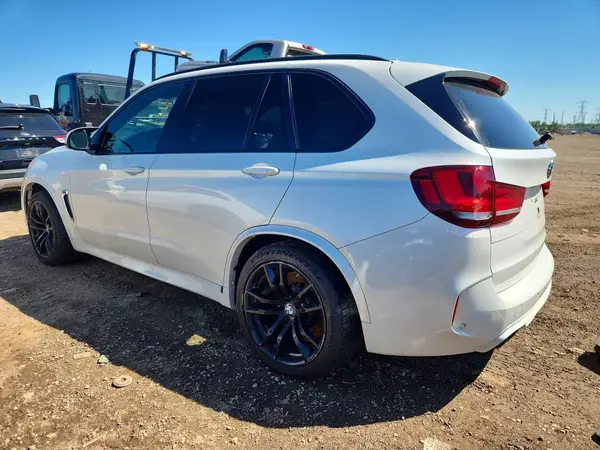 5YMKT6C35H0U39576 2017 BMW X5 - Image 2