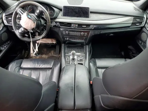 5YMKT6C37H0X20844 2017 BMW X5 - Image 8