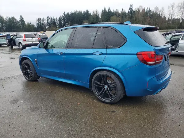 5YMKT6C37H0X20939 2017 BMW X5 - Image 2