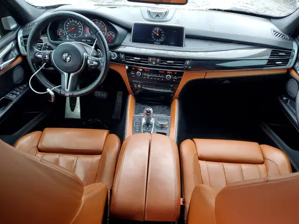 5YMKT6C38H0X20674 2017 BMW X5 - Image 8
