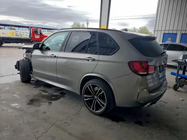 5YMKT6C50G0R78901 2016 BMW X5 - Image 2