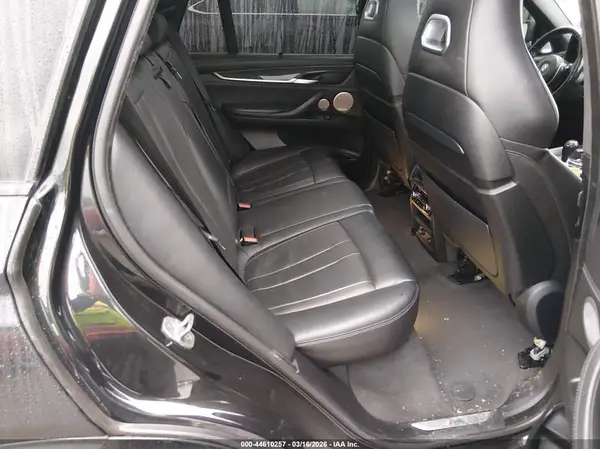 5YMKT6C50G0R79028 2016 BMW X5 M - Image 8