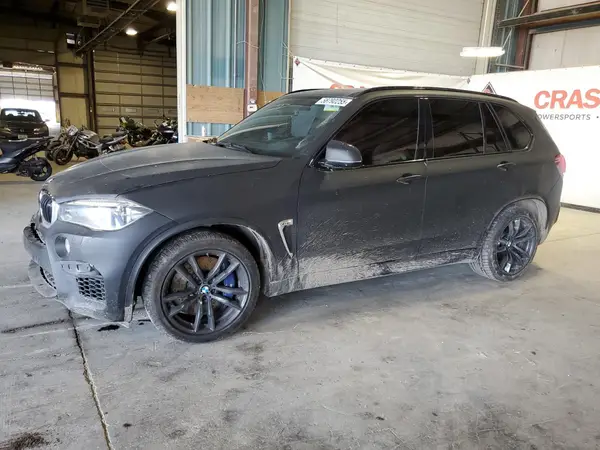 5YMKT6C50H0U39048 2017 BMW X5 - Image 1