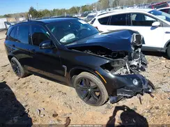 5YMKT6C50J0Y83794 2018 BMW X5 M