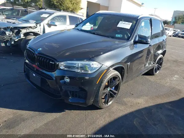 5YMKT6C52J0Y83859 2018 BMW X5 M - Image 2