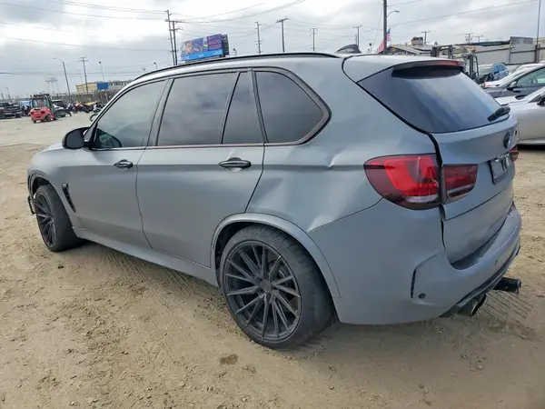 5YMKT6C53G0R77676 2016 BMW X5 - Image 2