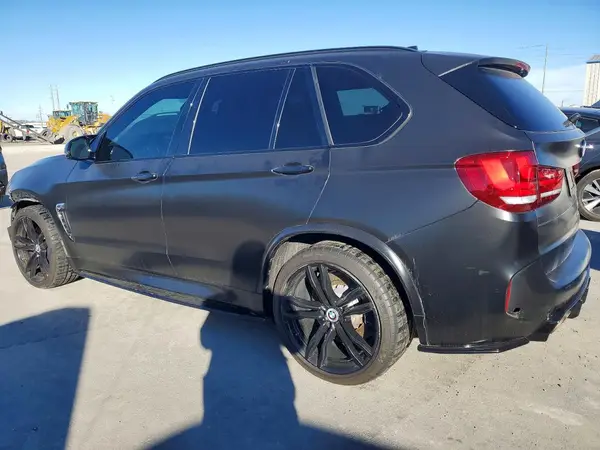 5YMKT6C53J0X21092 2018 BMW X5 - Image 2