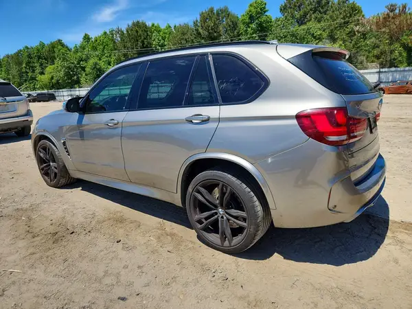 5YMKT6C53J0X21271 2018 BMW X5 - Image 2