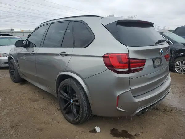 5YMKT6C53J0Y83661 2018 BMW X5 - Image 2