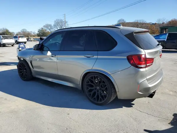 5YMKT6C53J0Y84311 2018 BMW X5 - Image 2