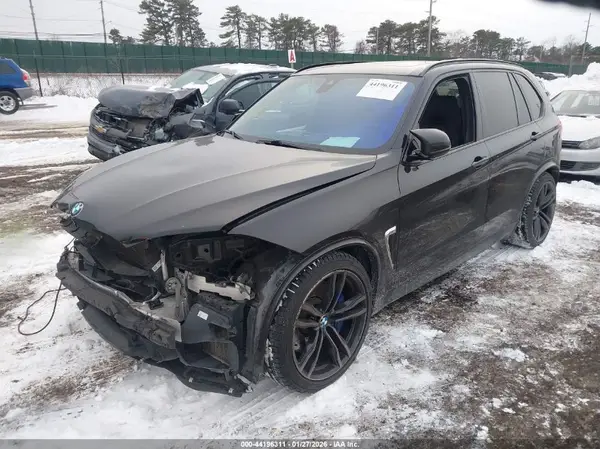 5YMKT6C55G0R78666 2016 BMW X5 M - Image 2