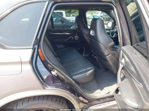 5YMKT6C55G0R79266 2016 BMW X5 M - Image 8