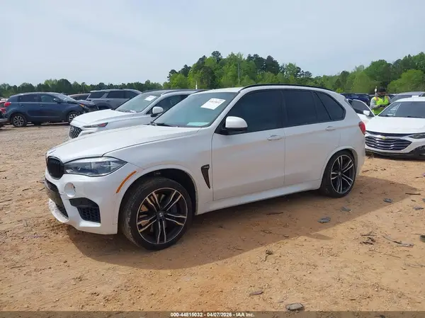 5YMKT6C55J0X21076 2018 BMW X5 M - Image 2