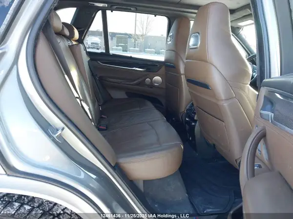 5YMKT6C56G0R78594 2016 BMW X5 M - Image 8